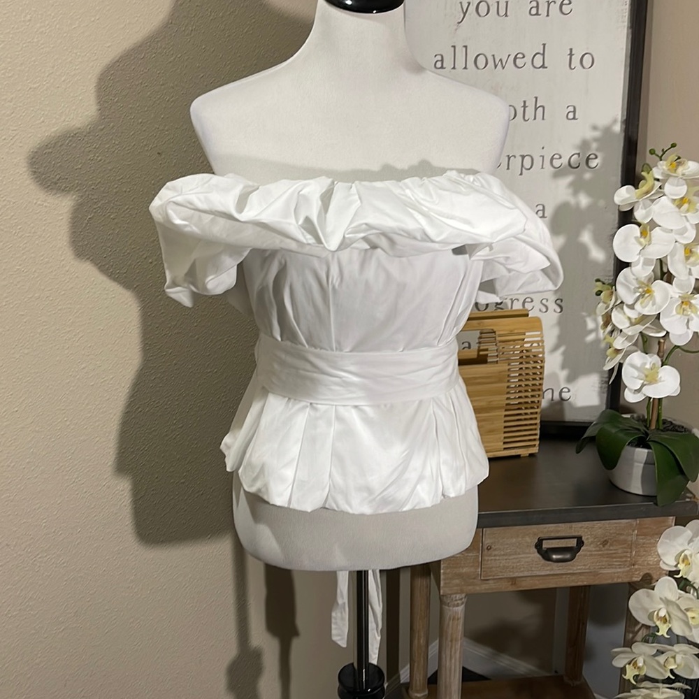 Zara white top sz L